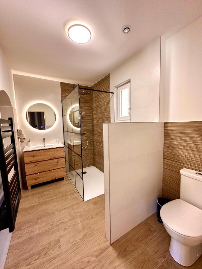 Maison De Charme Avec Jacuzzi Molleges Exterior photo